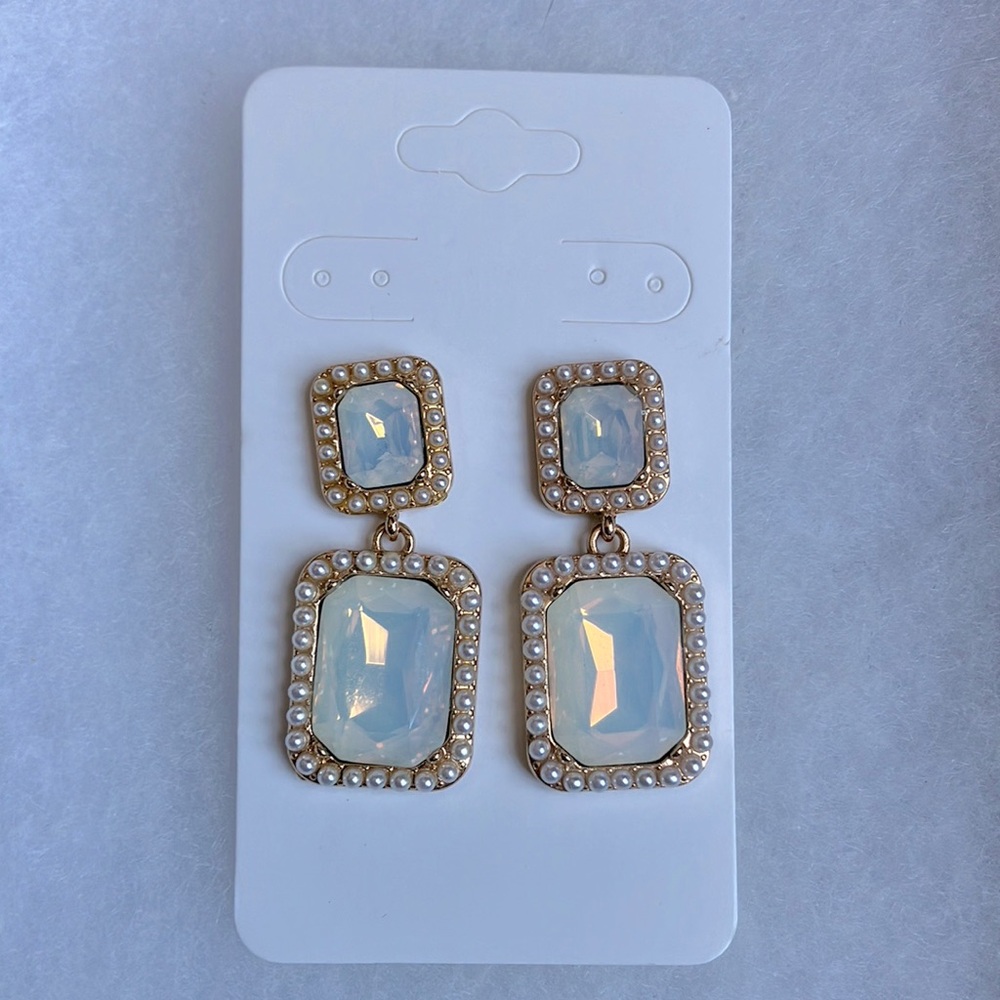 White and Gold Art Deco Faux Pearl Drop Earrings